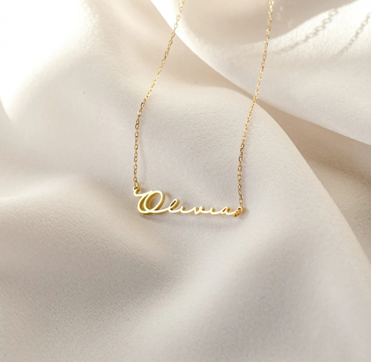 Classy Custom Name Necklace